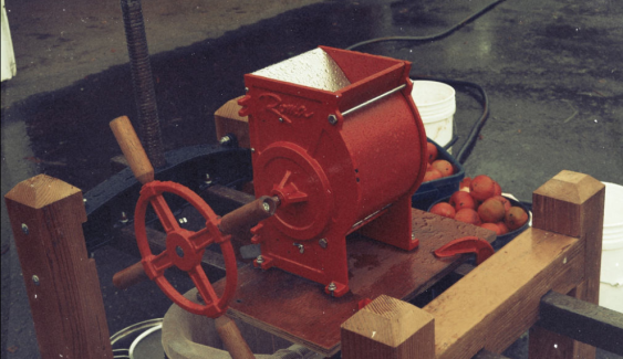 The apple grinder